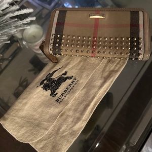 Burberry wallet